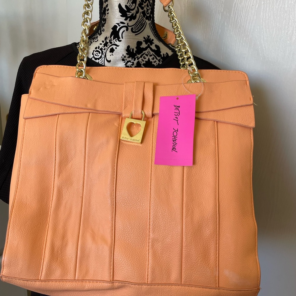 Vintage early 2000 Betsey Johnson large handbag. Sherbet with gold hardware.